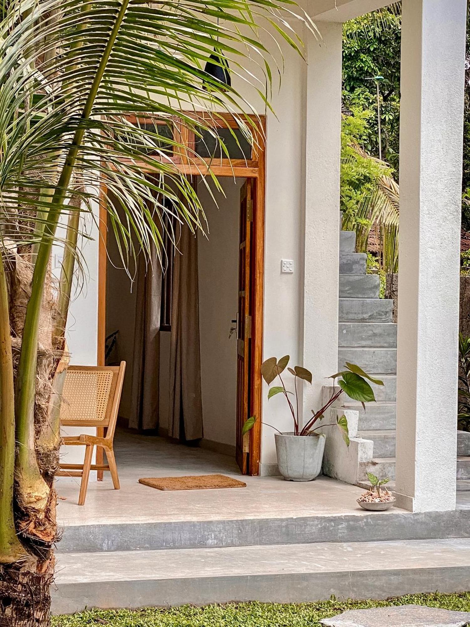 The Palm Private Cottages Midigama Luaran gambar