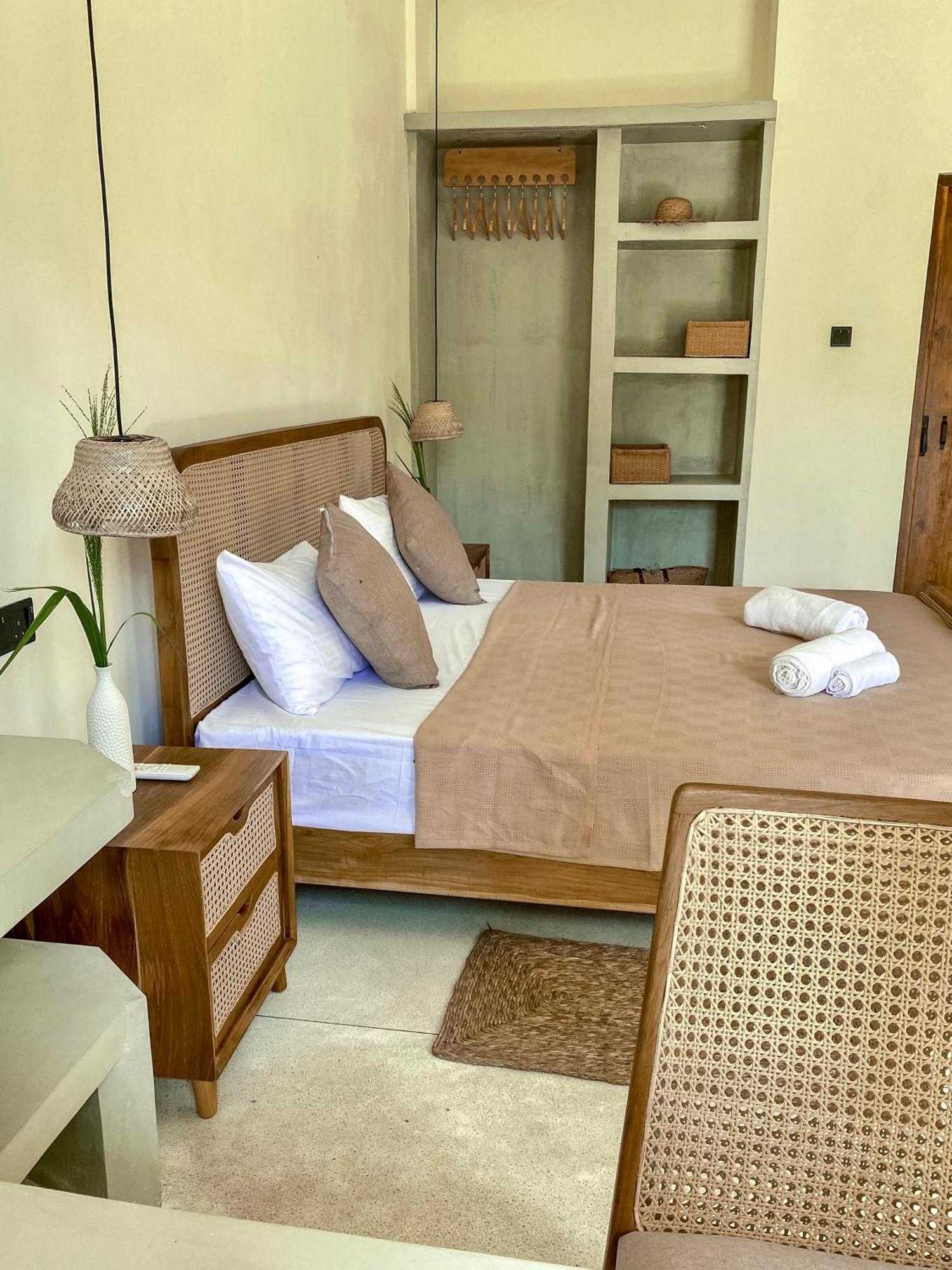 The Palm Private Cottages Midigama Luaran gambar